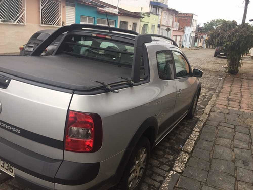 Volkswagen Saveiro 1.6 16v Cross Cab. Dupla Total Flex 2p