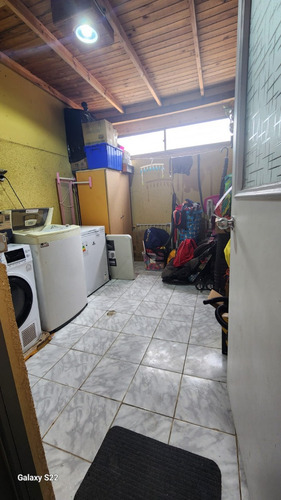 Linda Casa En Excelente Estado 3d Y 3b