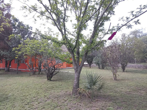 Venta Quinta De 3,250 M2 -san José Cadereyta- 4 Recámaras Con Alberca Y Palapa
