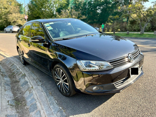 Imagen 3 de 15 de Volkswagen Vento 2.0 Sportline Tsi 200cv