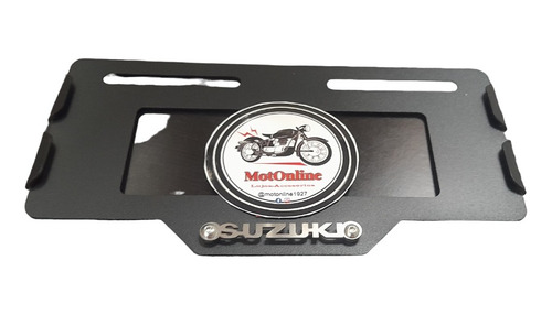 Portaplaca Suzuki 3d Logo En Relieve Gixxer Gsxs Gn Vstrom