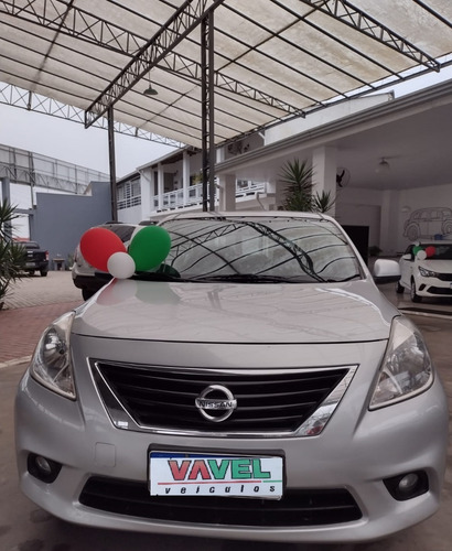 Imagem 6 de 8 de Nissan Versa 1.6 Sl