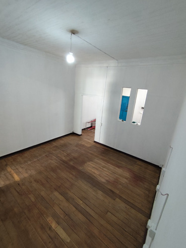 Casa Remodelada A Pasos De Futura Estación De Metro