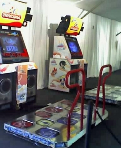 Alquiler Máquina Baile Daytona Flipper Arcade Metegol Sapo