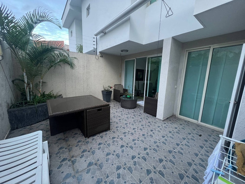 Imagen 7 de 14 de 148836 Anthony Marquez 0424-4338703 Venta Townhouse Mañongo