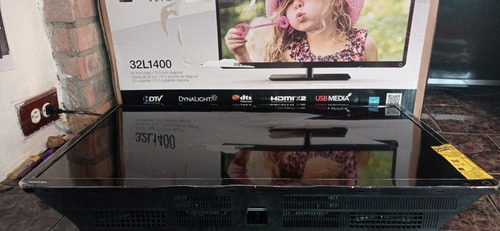 Imagen 3 de 8 de Tv Televisor Led Toshiba 32l1400 Nuevo Pantalla Partida