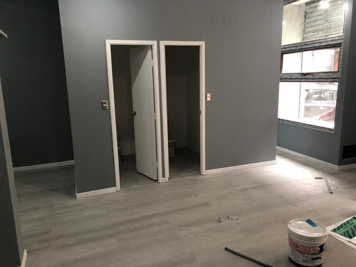 3 Local Comercial En Arriendo Ex Bar Ingles En Valparaíso