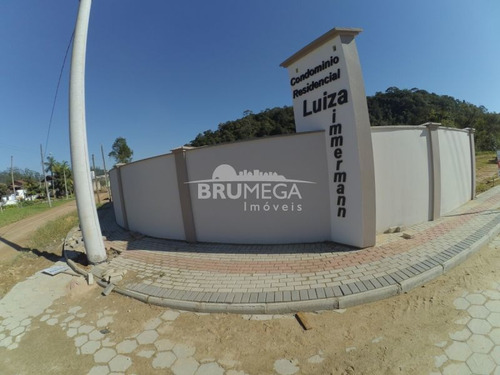 Imagem 2 de 6 de Condomínio Luíza Zimmerman - Apoximadamente 6 Km Do Centro De Brusque - 4121