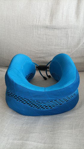 Almohada De Viaje Viscoelastica Cabeau Evolution (Usado)