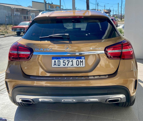 Mercedes-benz Clase Gla 2,0 Gla250 Amg-line 211cv