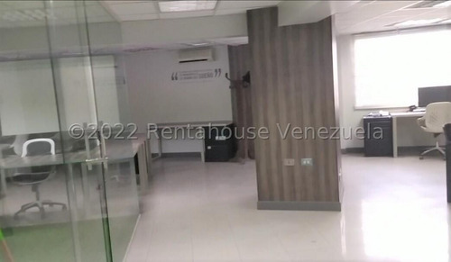 Imagen 19 de 23 de Prados Del Este Edificio Comercial En Venta / Código 23-16970