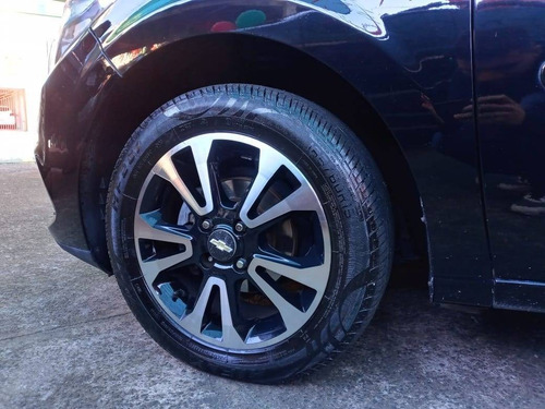 Imagem 7 de 13 de Chevrolet Onix 1.4 Mpfi Lt 8v Flex 4p Manual