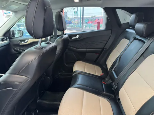 Ford Escape 2.5 Titanium Hybrid At