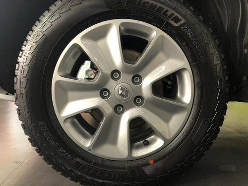 Renault Duster Oroch 2.0 Privilege