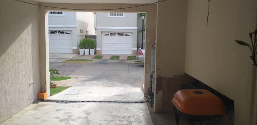 Imagen 7 de 10 de Casa En Venta Villa Cerrada Maracaibo Para Inversion