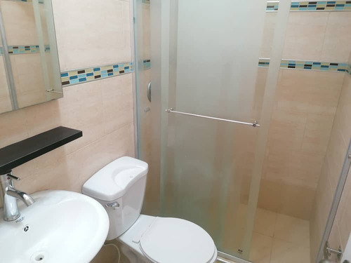 Imagen 4 de 24 de Alquiler De Lindo Apartamento En El Doral Country, El Rincón, Mañongo 163797 Andres Peña