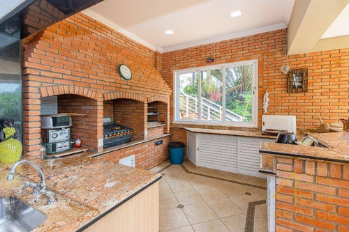 Imagem 24 de 28 de Casa À Venda Na Rua Cordisburgo No Morumbi. 850 M², Piscina, Área Gourmet, 4 Suítes E 6 Vagas. Vista Para Praça Vinícius De Moraes. - Ca0571
