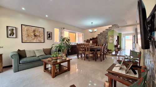 Casa En Venta En Alto Hatillo