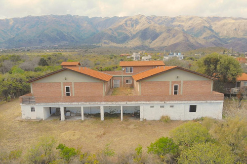 Imagen 6 de 25 de Venta Exclusiva De Importante Propiedad En Carpintería - San Luis