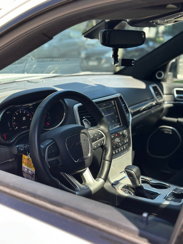 Jeep Grand Cherokee Srt8