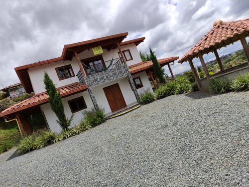 Venta De Finca En Marinilla, Antioquia