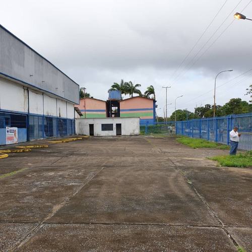 Imagen 10 de 11 de Venta De Galpón Industrial Comercial Maturin Financiamiento