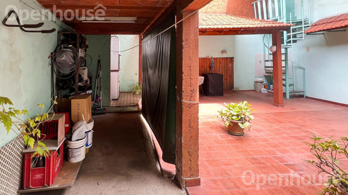 Venta Casa Amplia Y Luminosa En El Corazón De Mataderos