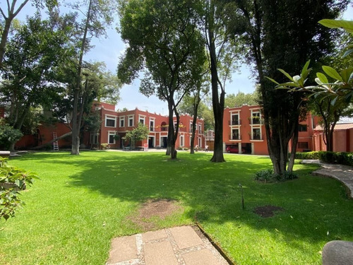 Imagen 3 de 27 de Señorial Casa En Venta En San Angel