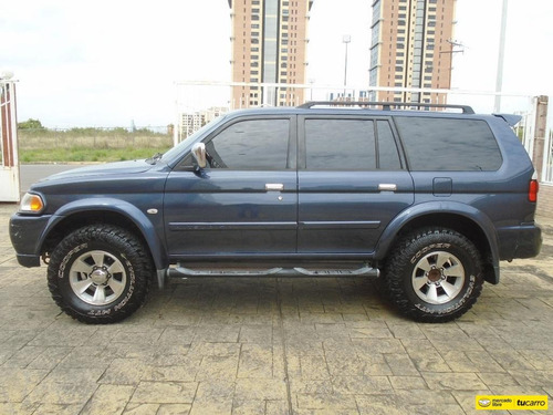 Mitsubishi Montero 4x4 - Automática