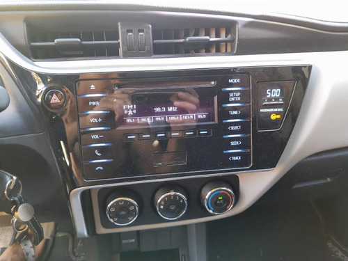 Toyota Corolla 2018 1.8 Xli Mt 140cv