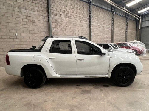 Renault Duster Oroch 2.0 Privilege