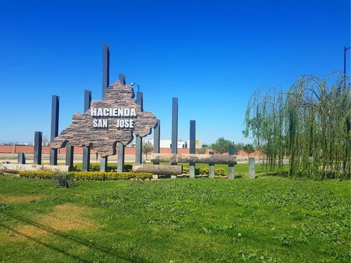Imagen 1 de 5 de Terreno En Venta Hacienda San José
