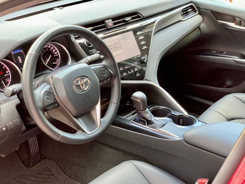 Imagen 10 de 15 de Toyota Camry 2018 Se