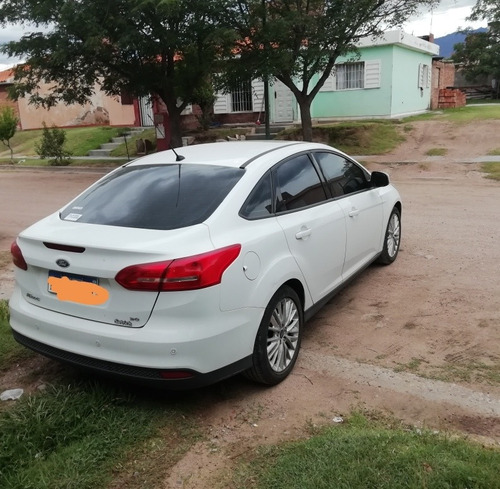 Ford Focus Se Plus 2.0 2016