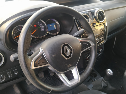 Imagen 15 de 18 de Renault Kangoo Sce Confort