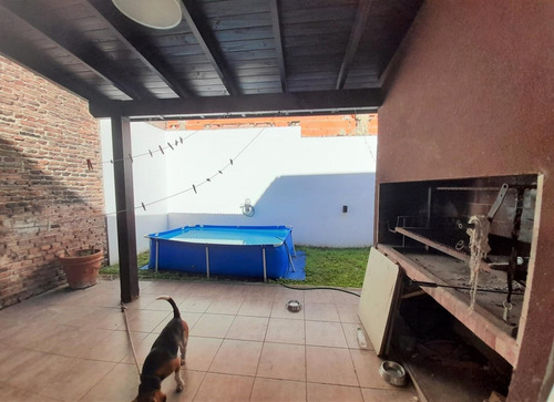 Imagen 16 de 24 de Casa En Dos Plantas