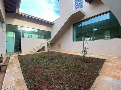 Imagem 5 de 19 de Chácara 3000m2, Casa Sede Com 465m2, 6 Dormitórios, 5 Suítes, Moveis Planejados, Área Gourmet Com Churrasqueira E Piscina, Pomar, Ótima Localização - Ch00236 - 70729815
