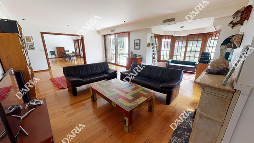 Libertador Al Rio, Chalet Sobre 2100mts. De Lote.