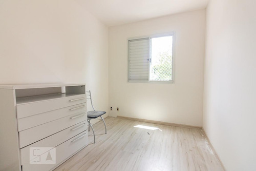Imagem 4 de 15 de Apartamento Para Aluguel - Jardim Éster Yolanda, 3 Quartos, 64 - 893016528