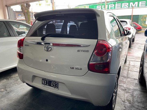 Imagen 19 de 20 de Toyota Etios 2014 1.5 Xls