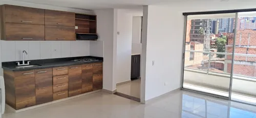 Amplio Apto De 78 Mts A Dos Cuadras Del Parque, A Tres Cuadras De La Estación Del Metro De Sabaneta