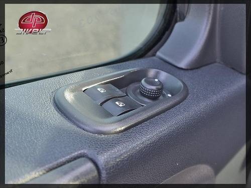 Imagem 11 de 15 de Van De Carga Renault Master 2.3 Baú