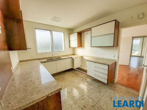Imagem 7 de 15 de Apartamento - Tamboré - Sp - 583260