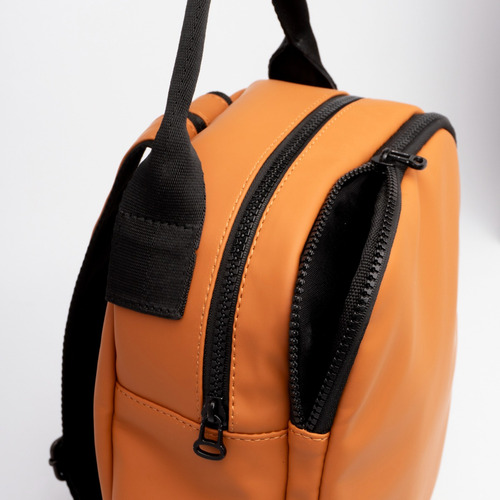 Mochila Viaje Mujer Kiaora Taupo Color Caramelo Diseño De La Tela Liso