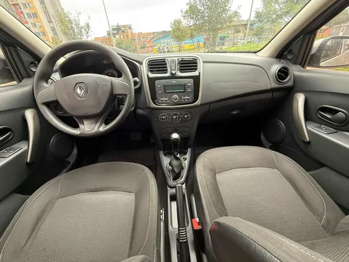 Renault Logan 1.6 Expression / Life +