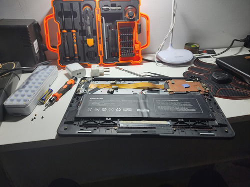Imagem 1 de 1 de Manutenção Em Notebook's Todas As Marcas