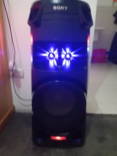 Torre De Sonido Marca Sony Modelo Mhc - V43d Semi Nuevo