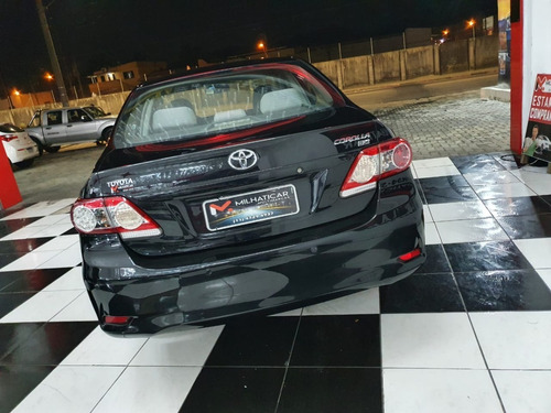 Imagem 5 de 10 de Toyota Corolla 1.8 Aut. Gli 2013