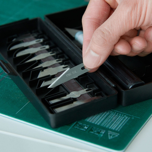 Juego De Exactos Cutter Profesional Navaja Precisa + Estuche