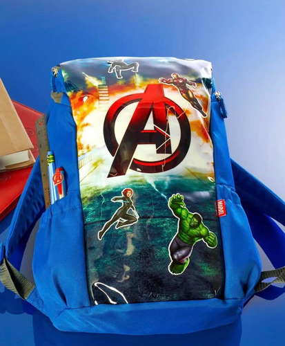 Mochila Avengers Con Stickers Marvel Disney Store